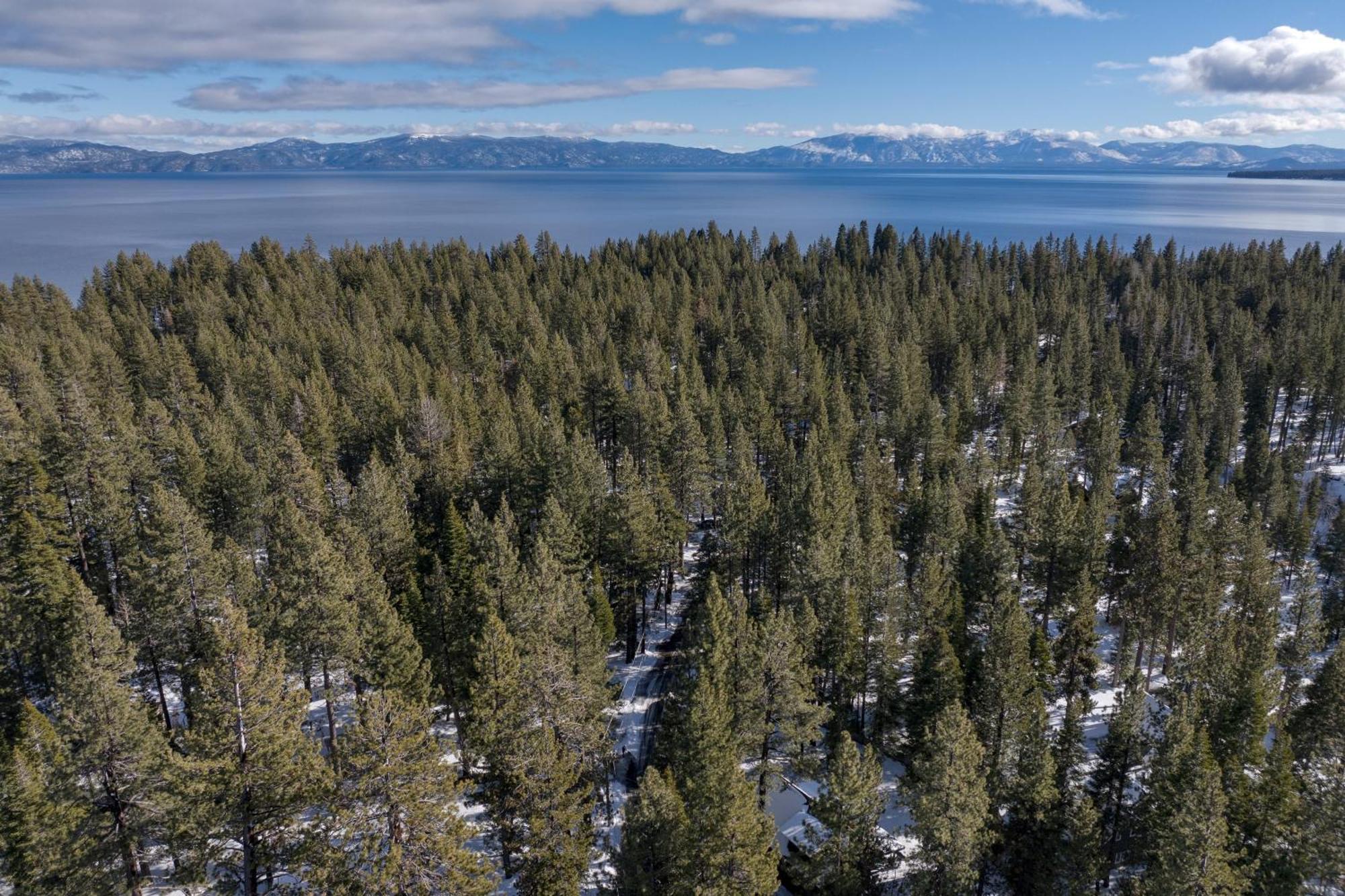 Ward Creek By Avantstay 5 Min Walk To Lake Deck Tahoe City Exterior photo